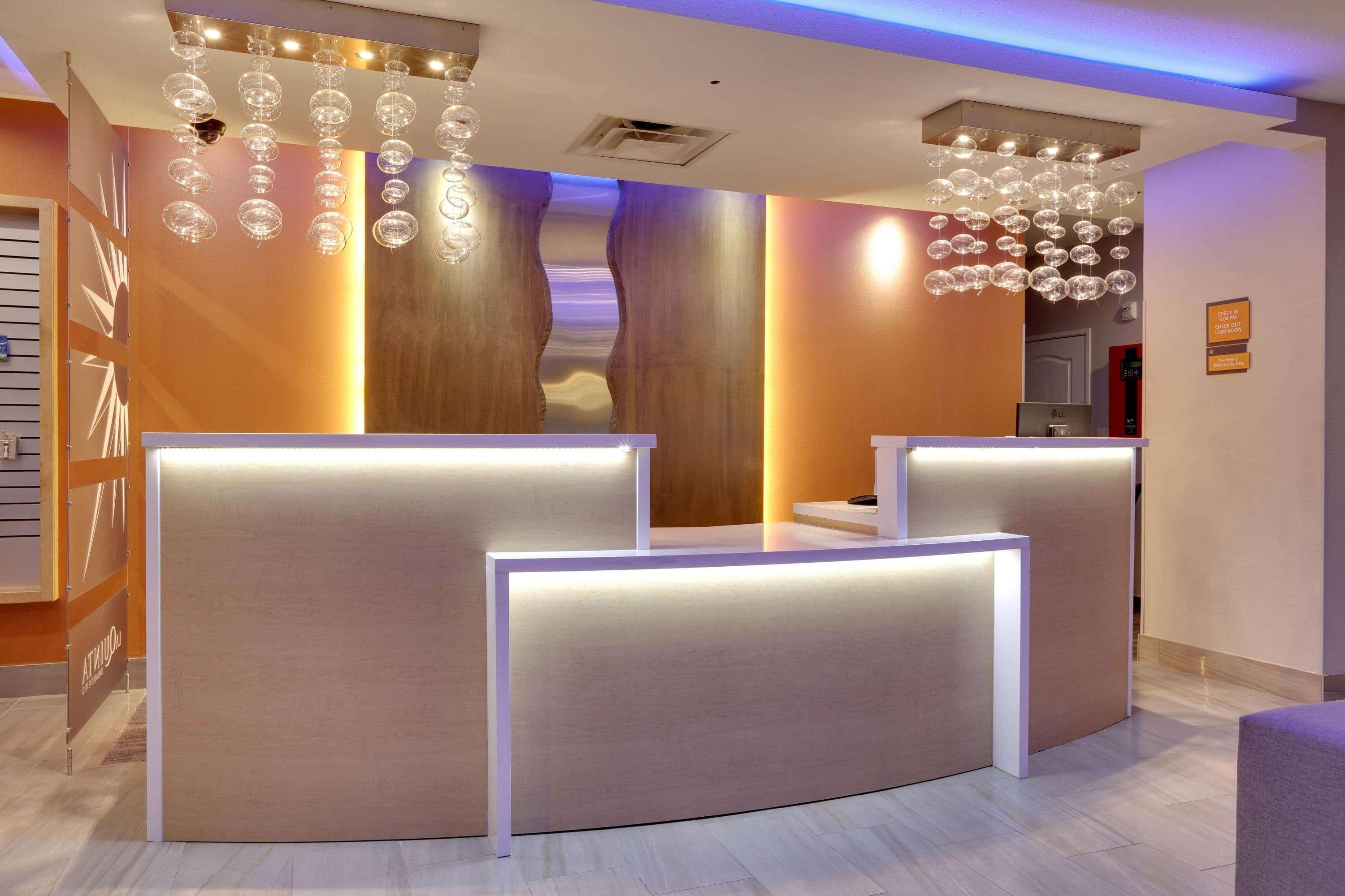 La Quinta By Wyndham Dallas Love Field Ngoại thất bức ảnh