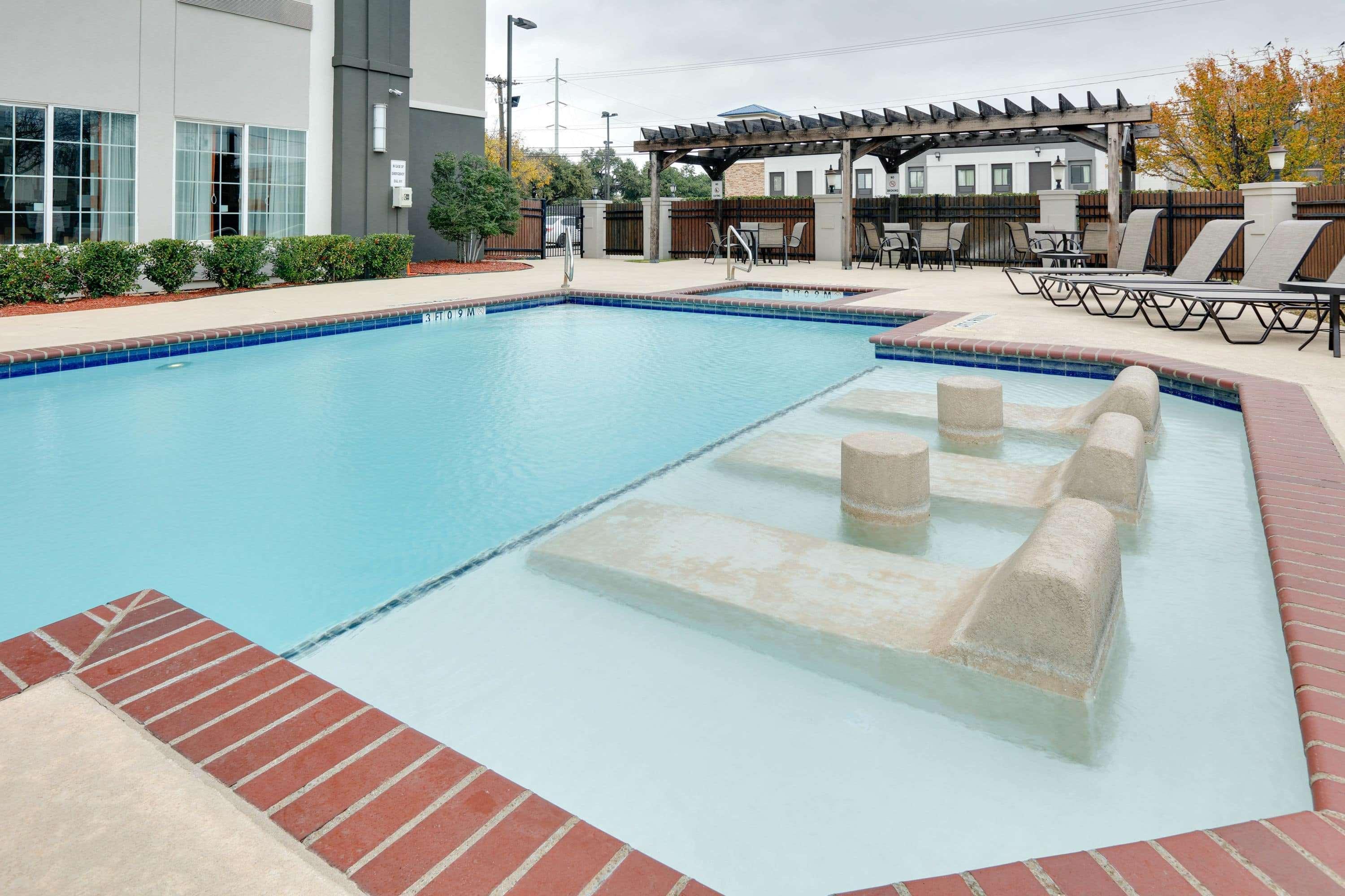 La Quinta By Wyndham Dallas Love Field Ngoại thất bức ảnh