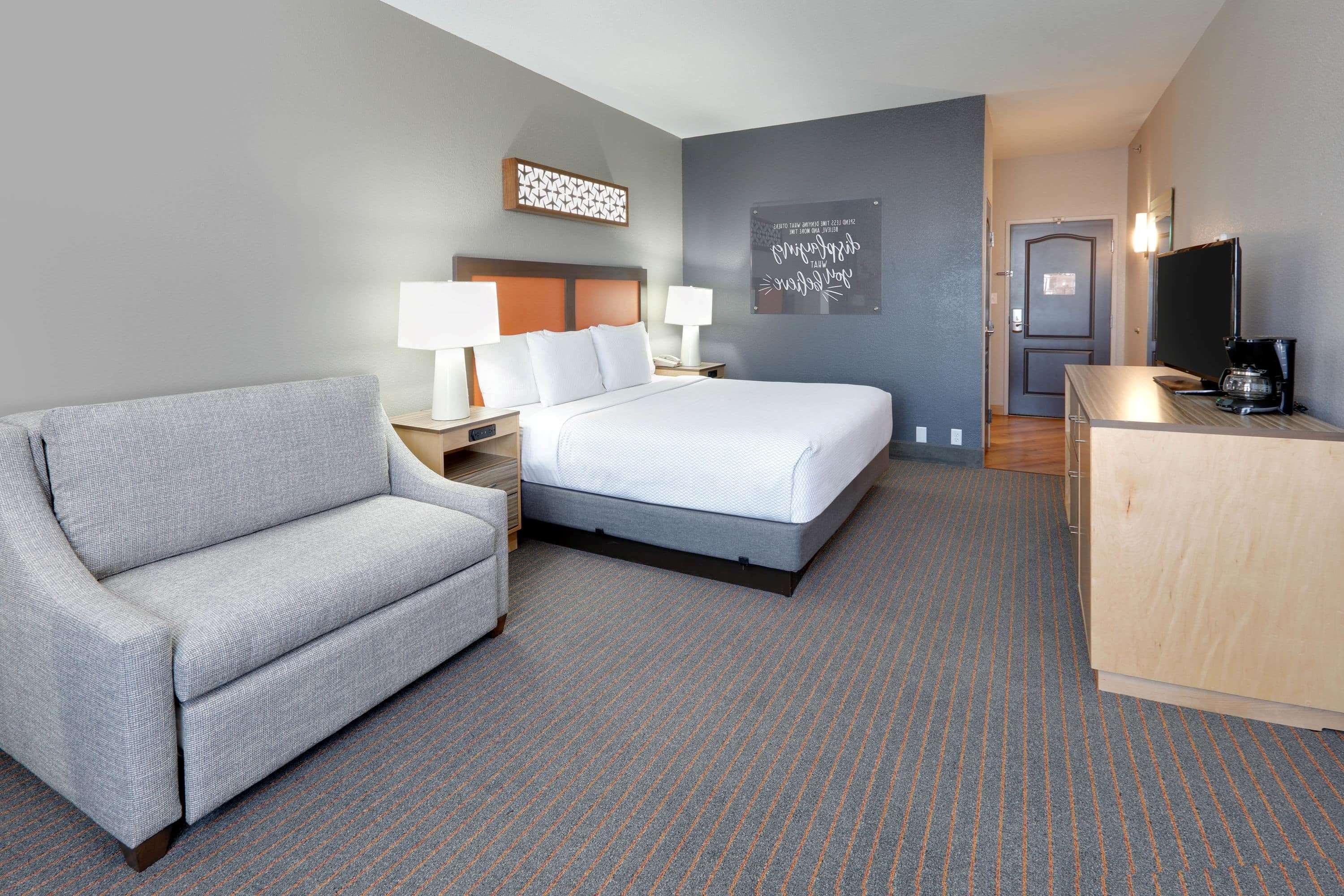 La Quinta By Wyndham Dallas Love Field Ngoại thất bức ảnh