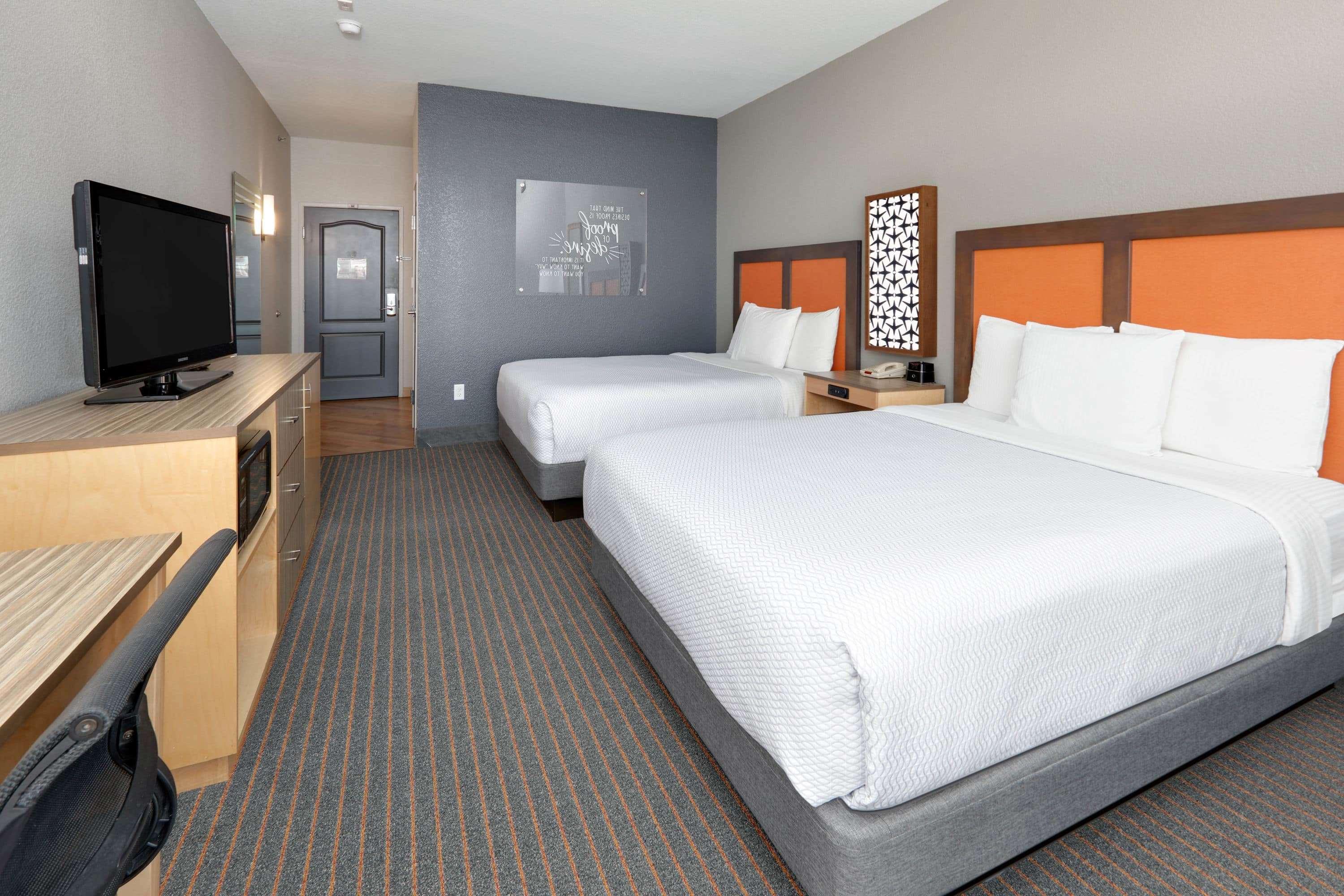 La Quinta By Wyndham Dallas Love Field Ngoại thất bức ảnh