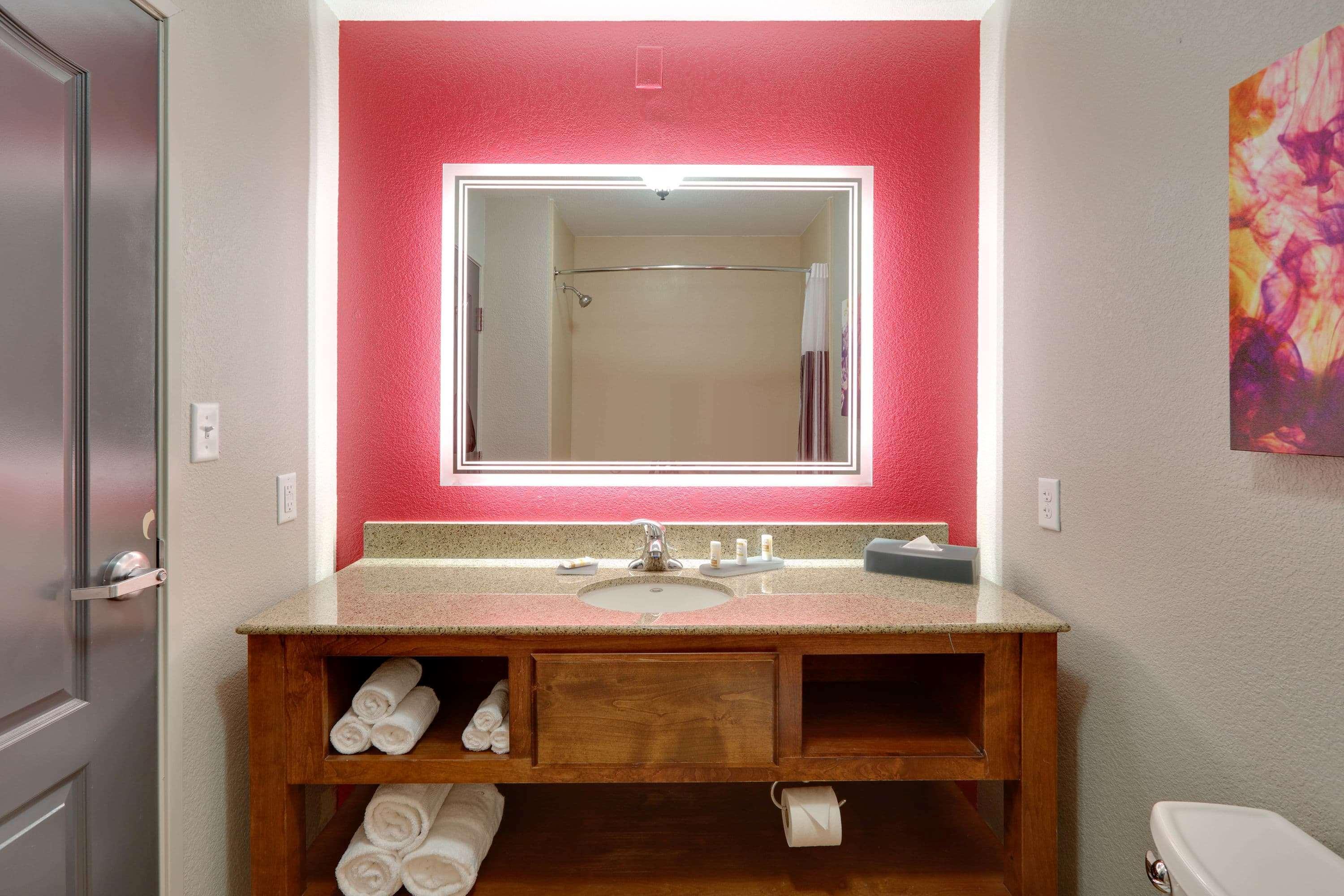La Quinta By Wyndham Dallas Love Field Ngoại thất bức ảnh
