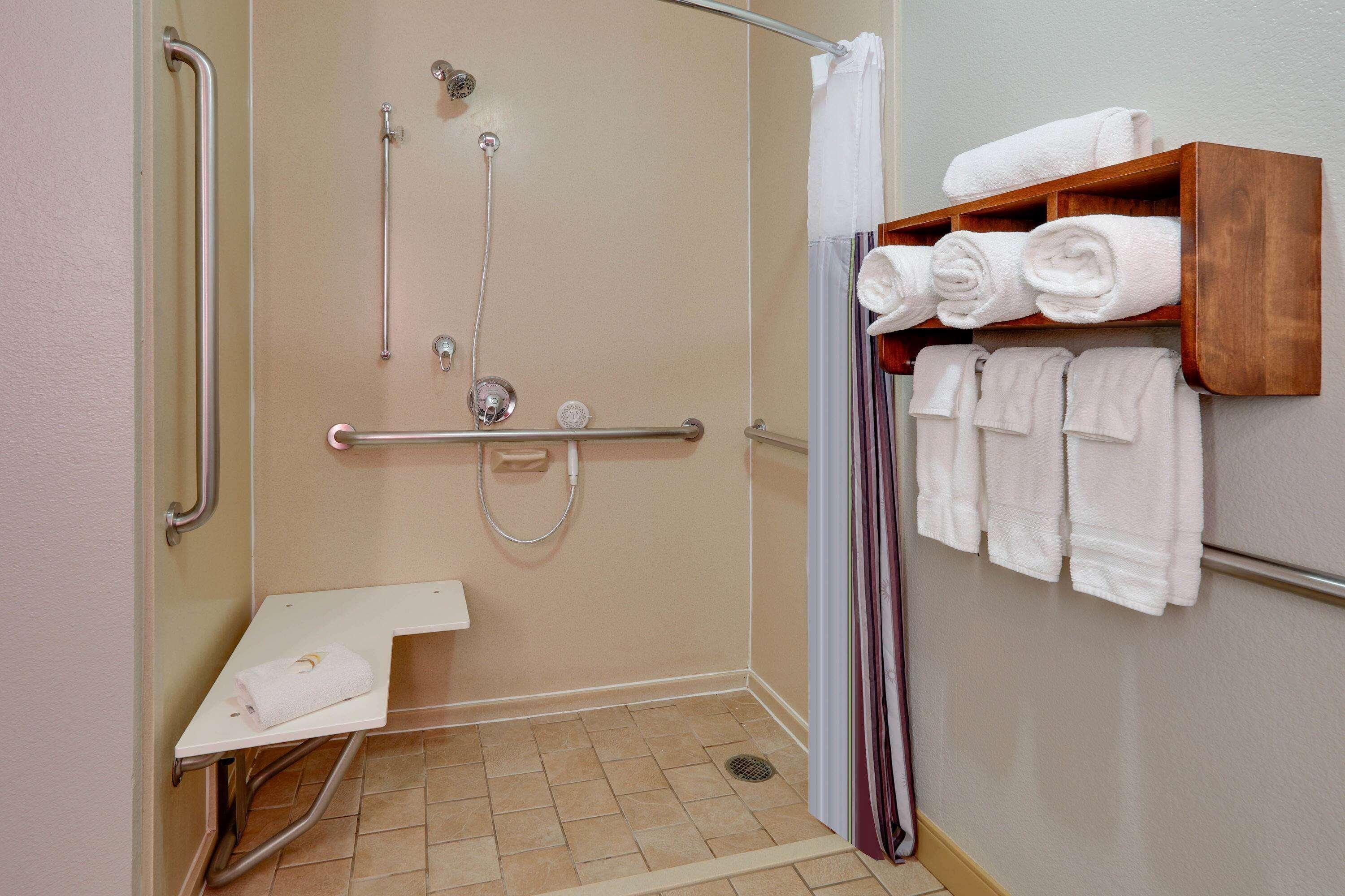 La Quinta By Wyndham Dallas Love Field Ngoại thất bức ảnh